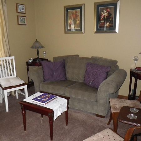 A Vineyard View Bed And Breakfast Niagara-on-the-Lake Bagian luar foto