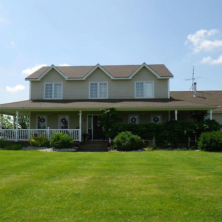 A Vineyard View Bed And Breakfast Niagara-on-the-Lake Bagian luar foto