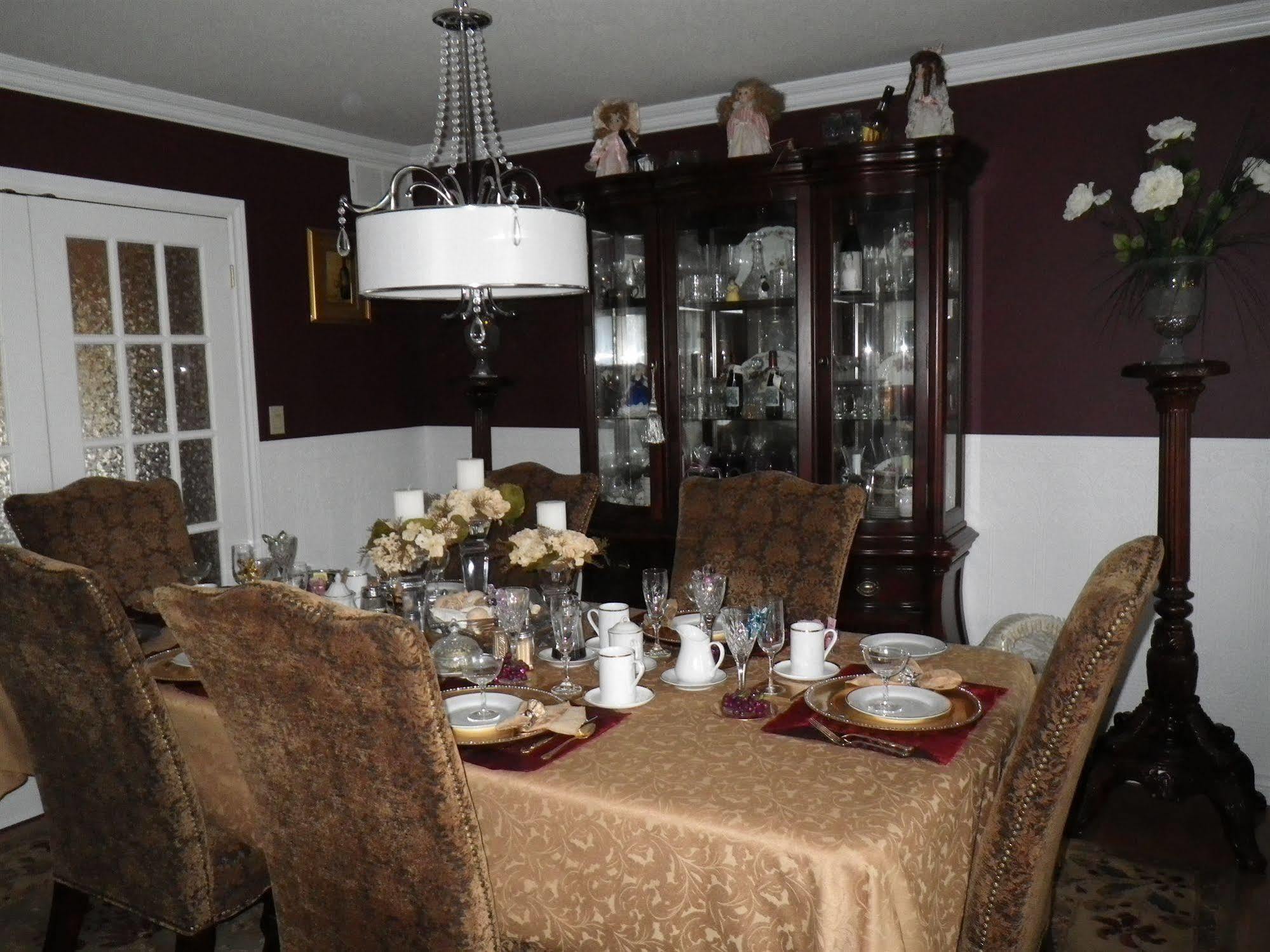 A Vineyard View Bed And Breakfast Niagara-on-the-Lake Bagian luar foto